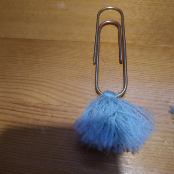 Free With purchase paper clip bookmarks - Picture 2 of 5